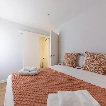 アパート Bravissimo Eiximenis, With Beautiful Terrace And Views