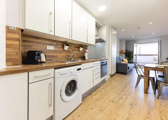 Bravissimo Eiximenis, With Beautiful Terrace And Views Appartamento Girona