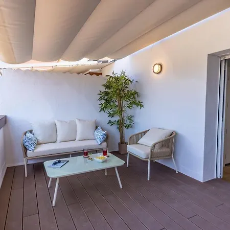 Bravissimo Eiximenis, With Beautiful Terrace And Views דירה *