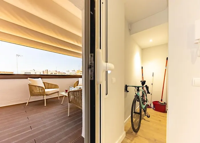 Bravissimo Eiximenis, With Beautiful Terrace And Views Διαμέρισμα *